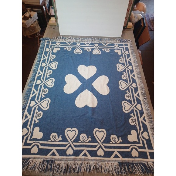Unbranded Other - Blue & Cream Reversible Blanket/Throw Made In Spain Hearts & Snails